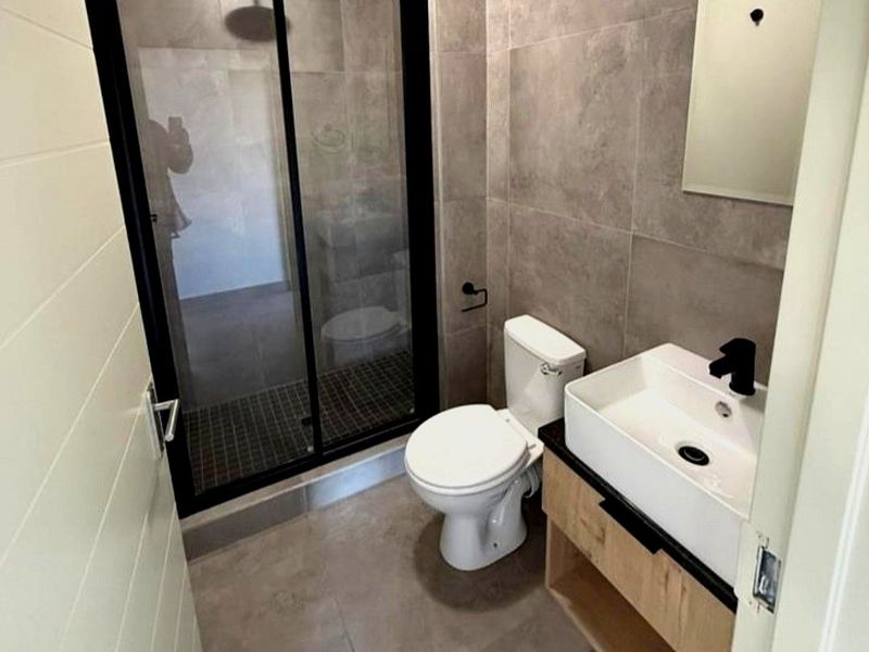 Brand-New 2-Bedroom, 2-Bathroom Apartment To Let | Alecs Avenue, Waverley - Photo 8