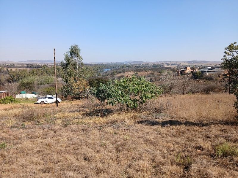 PRIME RIVER & COUNTRY VIEW STAND - Photo 3