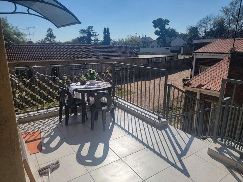 Neat flatlet in illiondale - Photo 4