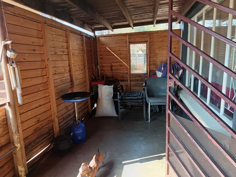 3 Bedroom house for sale in Stilfontein - Photo 5