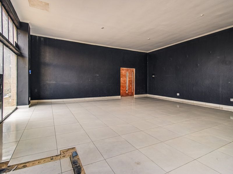 PRIME BUSINESS PREMISES FOR SALE! - Photo 7