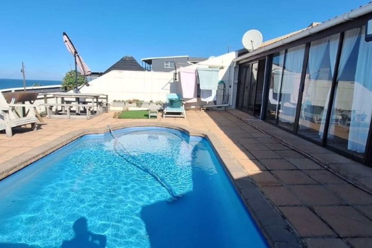 Stunning Sea Views In Secure Complex - Photo 5