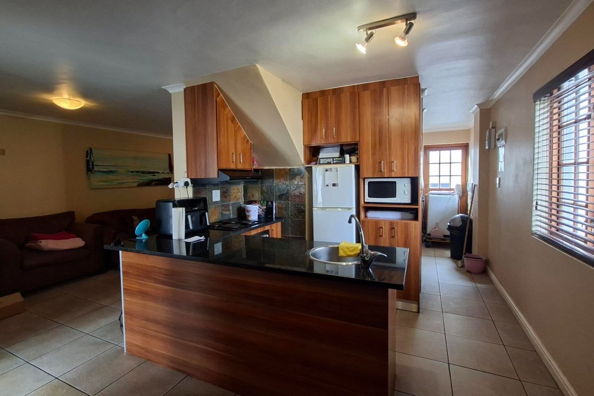 3 Bedroom House for Sale in Shelley Point - St Helena Bay - Photo 5