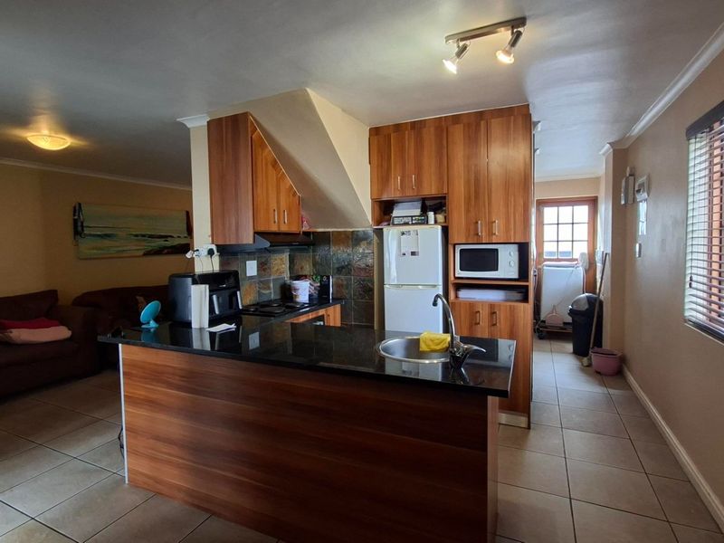3 Bedroom House for Sale in Shelley Point - St Helena Bay - Photo 5
