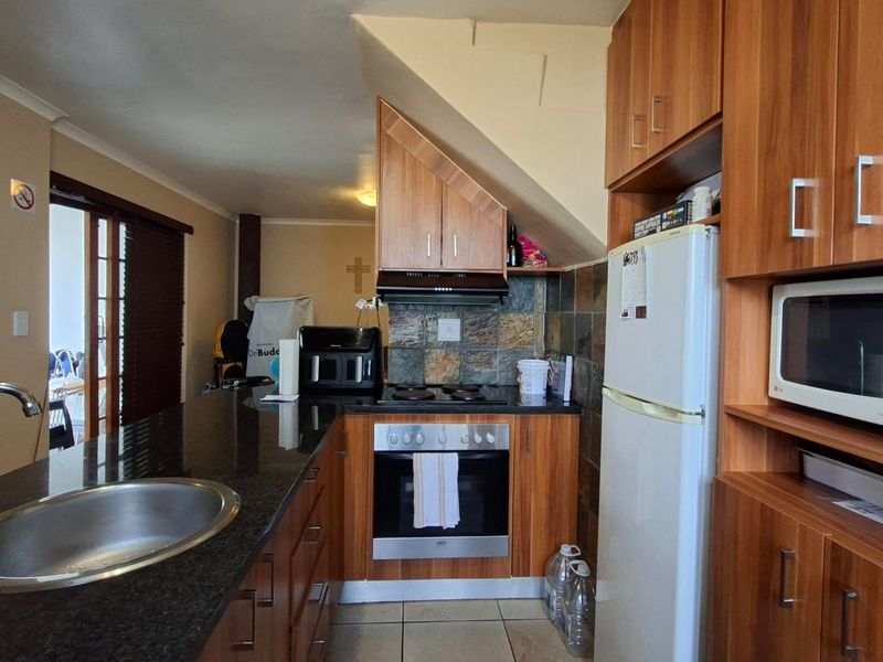 3 Bedroom House for Sale in Shelley Point - St Helena Bay - Photo 8