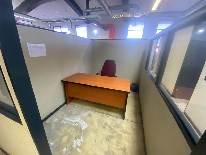 483m2 Space to Let  - Photo 7