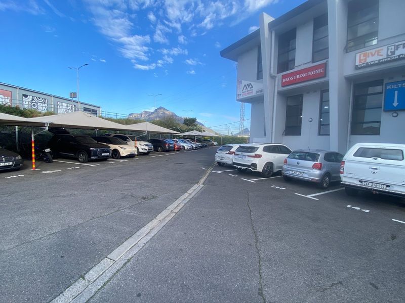86m2 Commercial Space to Let  - Photo 8