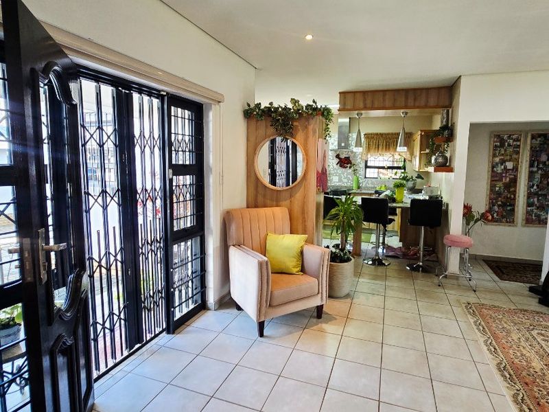 Exclusive Investment Opportunity in Prime Wilkoppies | A Rare Find - Photo 3