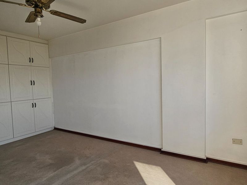Bright & Airy Apartment | Musgrave - Photo 3