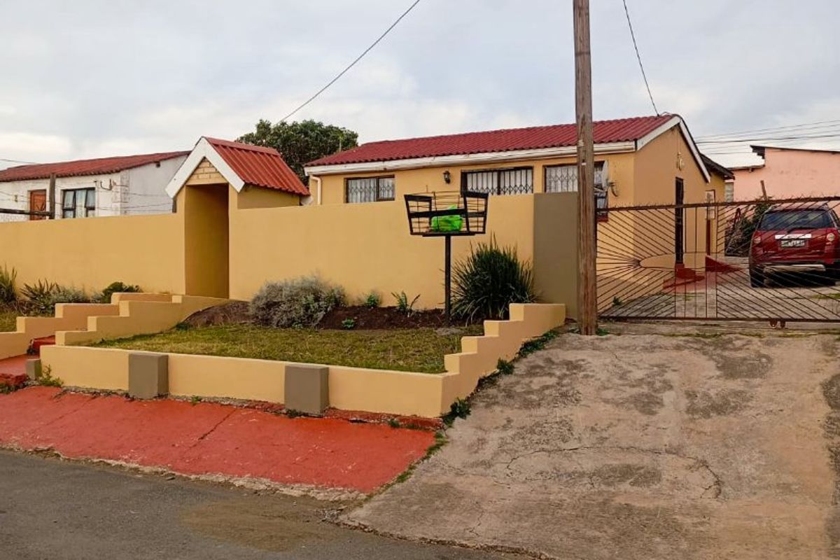 6 Bedroom House for Sale Mchubakazi - Photo 2