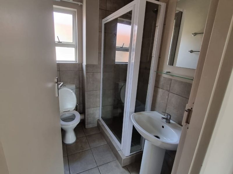 2 BEDROOMS 1 BATHROOM APARTMENT IN ELEPHANT TERRACE , KOSMOSDAL CENTURION FOR RENT - Photo 9