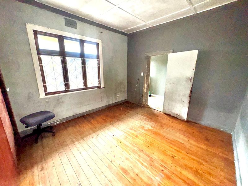 INVESTORS DREAM, IN THE HEART OF WOODSTOCK - Photo 8