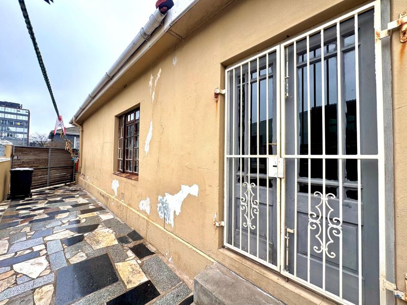 INVESTORS DREAM, IN THE HEART OF WOODSTOCK - Photo 7