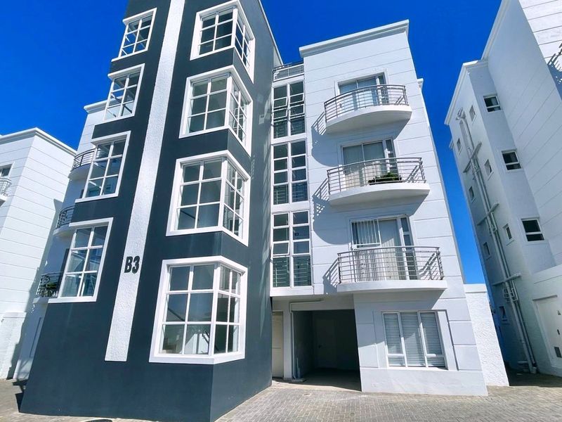 COASTAL RENOVATED APARTMENT WITH EXCELLENT INVESTMENT POTENTIAL - Photo 5