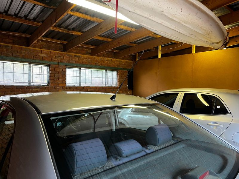 Need extra storage space? - Photo 3