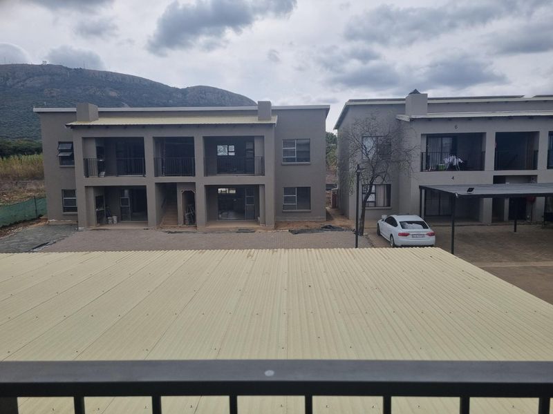 For Sale – 2 Bedroom, 1 Bathroom Home in Melodie - Photo 2