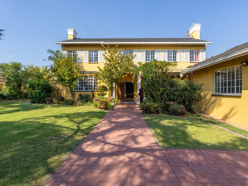 Spacious Family Home - Perfectly positioned and packed with extras - Photo 3