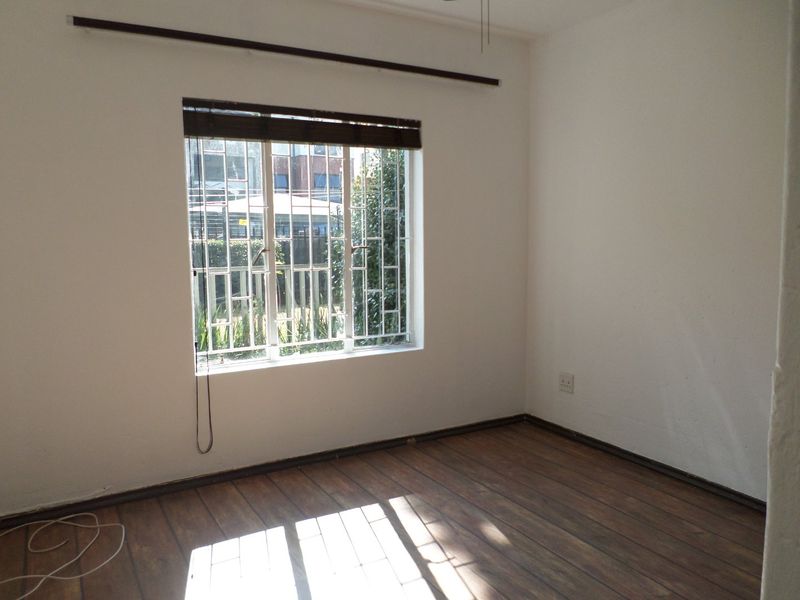 Excellent investment! Lock up and Go Lifestyle! - Photo 6