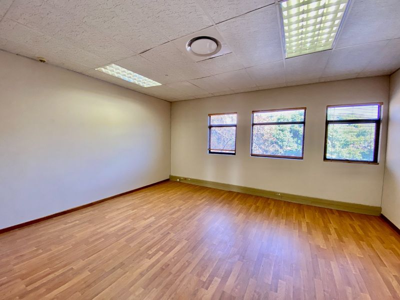 Prime Office Space Available In Faerie Glen - Photo 8
