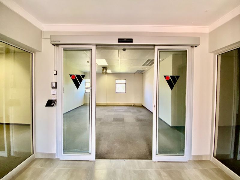 Prime Office Space Available In Faerie Glen - Photo 3