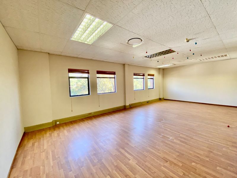 Prime Office Space Available In Faerie Glen - Photo 7