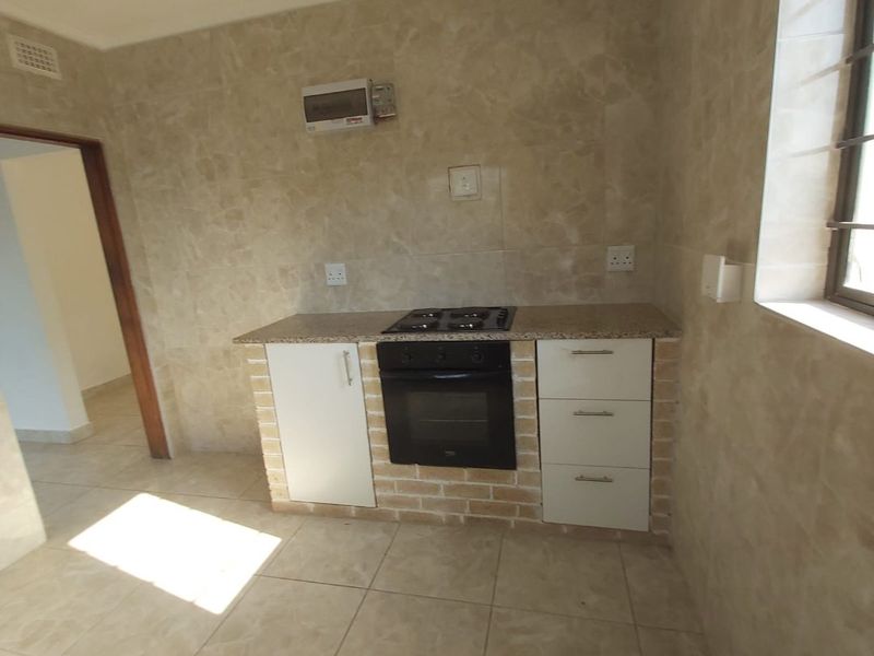 Family Home with Granny Cottage and Endless Potential !! - Photo 6