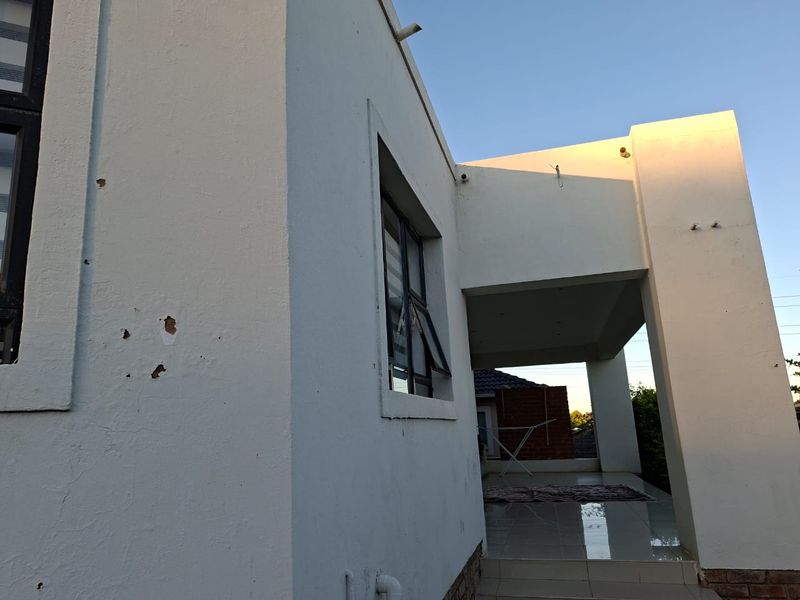 3 bedroom house with ensuite in elandspoort / capital view pretoria west - Photo 6