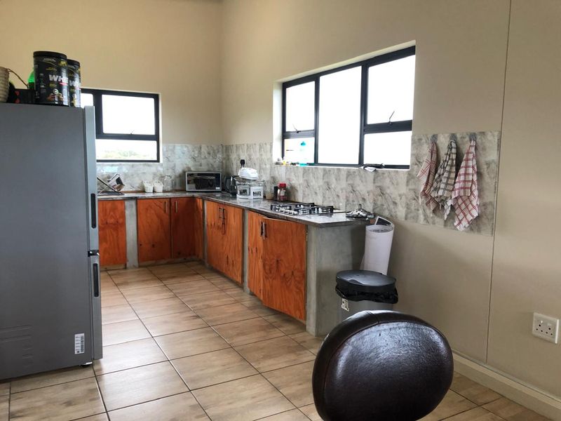 5.98ha Farm for Sale in Franskraal. - Photo 10