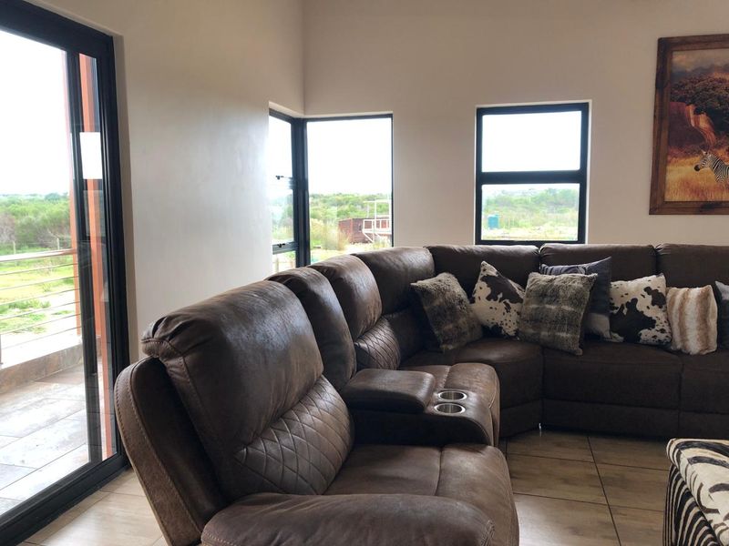 5.98ha Farm for Sale in Franskraal. - Photo 8