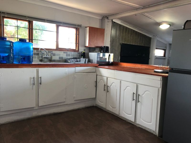 Leasehold Retreat for Sale in PJ Gerber – A Weekend Escape with Endless Potential - Photo 4