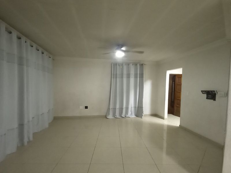 Family home  - Photo 3