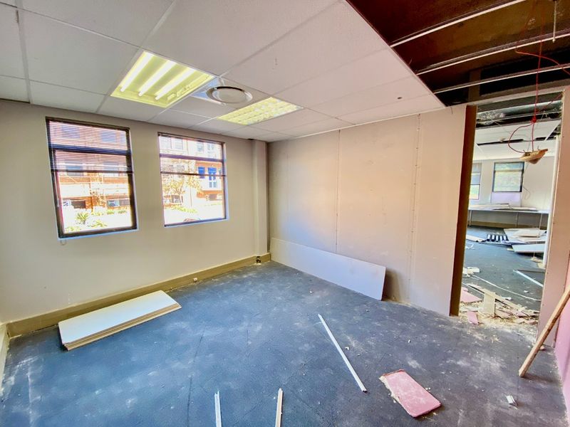 Prime Office Building Available In Faerie Glen - Photo 10