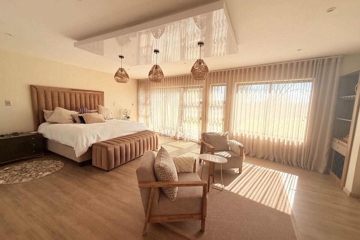 Semi furnished 5 Bedroom House on the Fairway. - Photo 5