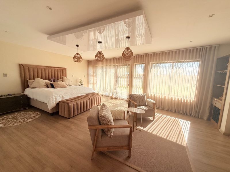 Semi furnished 5 Bedroom House on the Fairway. - Photo 5