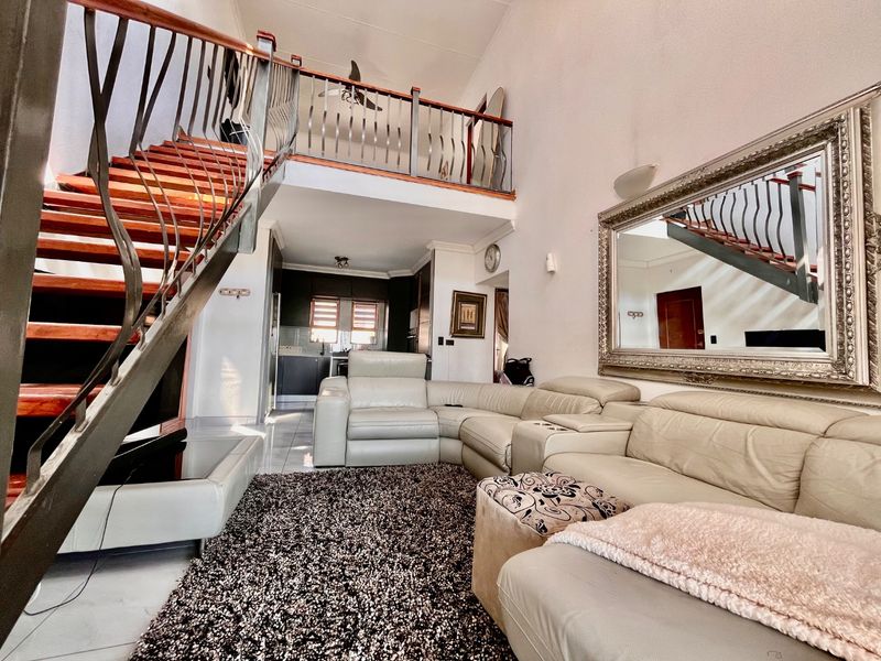 3 Bedroom Duplex Available for Rent - Photo 7