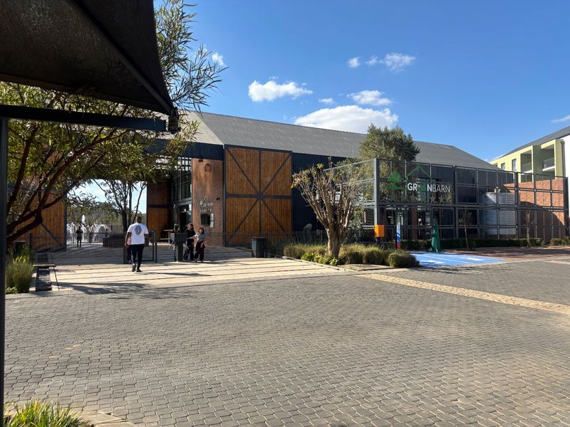 EXQUISITE 1 BEDROOM 1 FULL BATHROOM APARTMENT AVAILABLE FOR IMMEDIATE OCCUPANCY IN GREENCREEK ,PTA EAST - Photo 10
