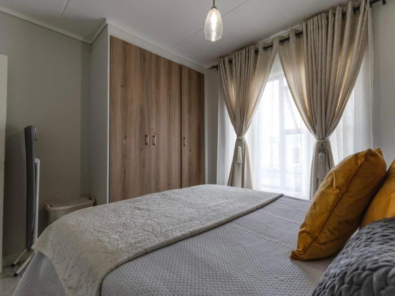 EXQUISITE 1 BEDROOM 1 FULL BATHROOM APARTMENT AVAILABLE FOR IMMEDIATE OCCUPANCY IN GREENCREEK ,PTA EAST - Photo 6