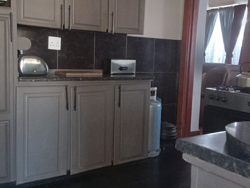 4 Bed House in Lester Park for Sale - Photo 9