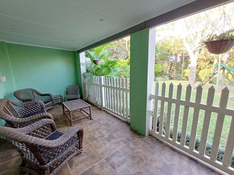 4 Bedroom home with double garage and landscaped garden - Photo 4