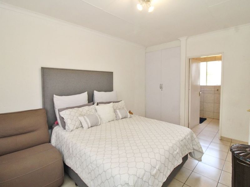 Modern 2-Bedroom Apartment – Comfort, Style & Convenience! - Photo 4