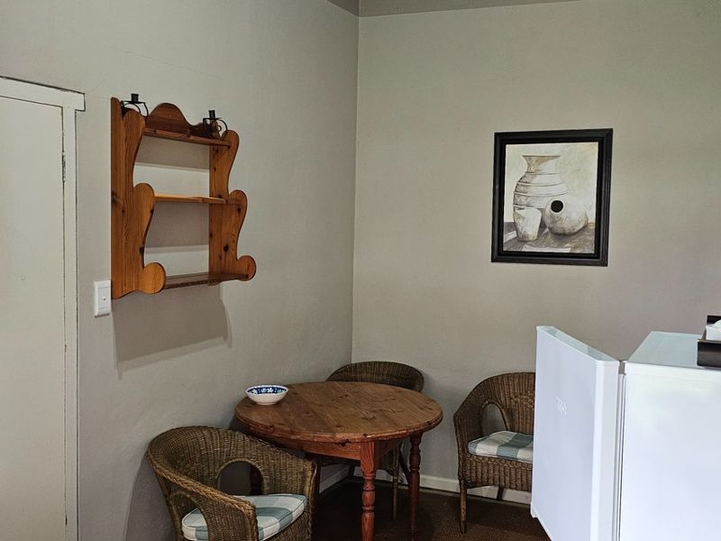 Fully furnished/unfurnished farm living - Photo 8