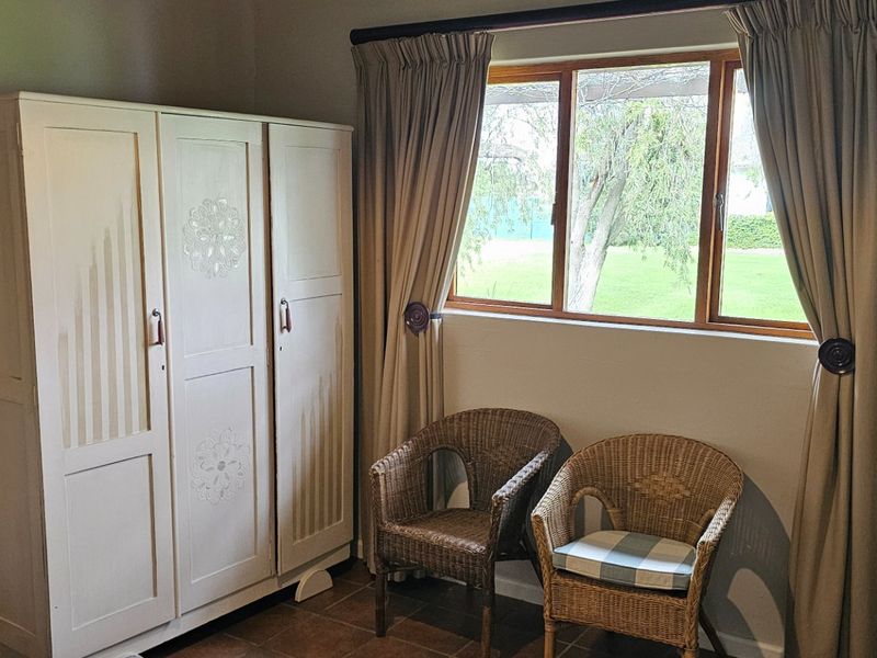 Fully furnished/unfurnished farm living - Photo 10