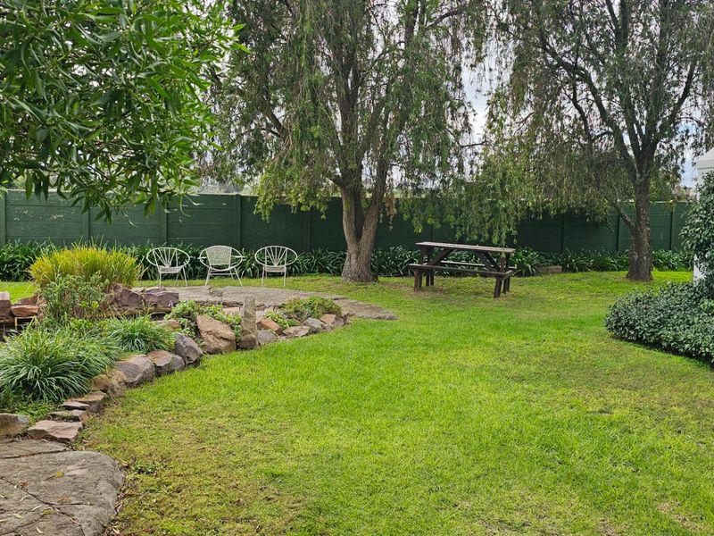 Fully furnished/unfurnished farm living - Photo 8