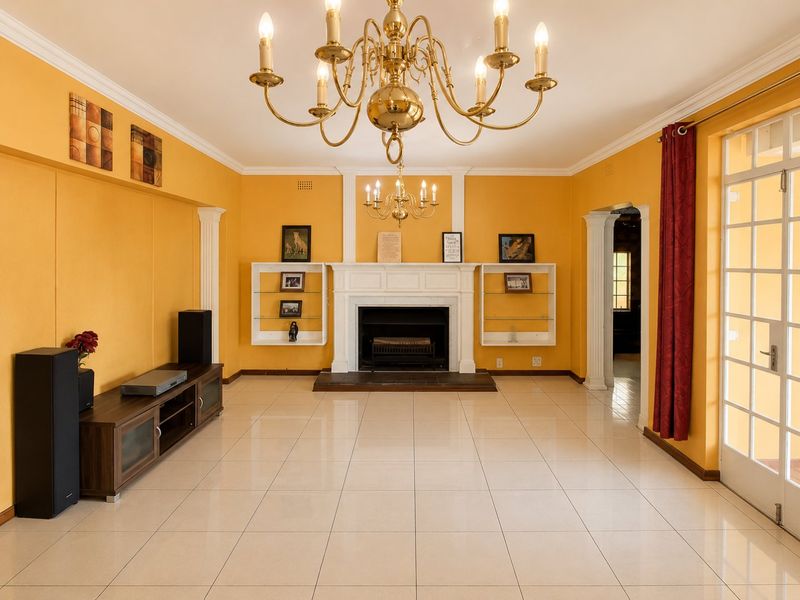 Elegant Edenglen home with space and security in sought after boomed off area! - Photo 7