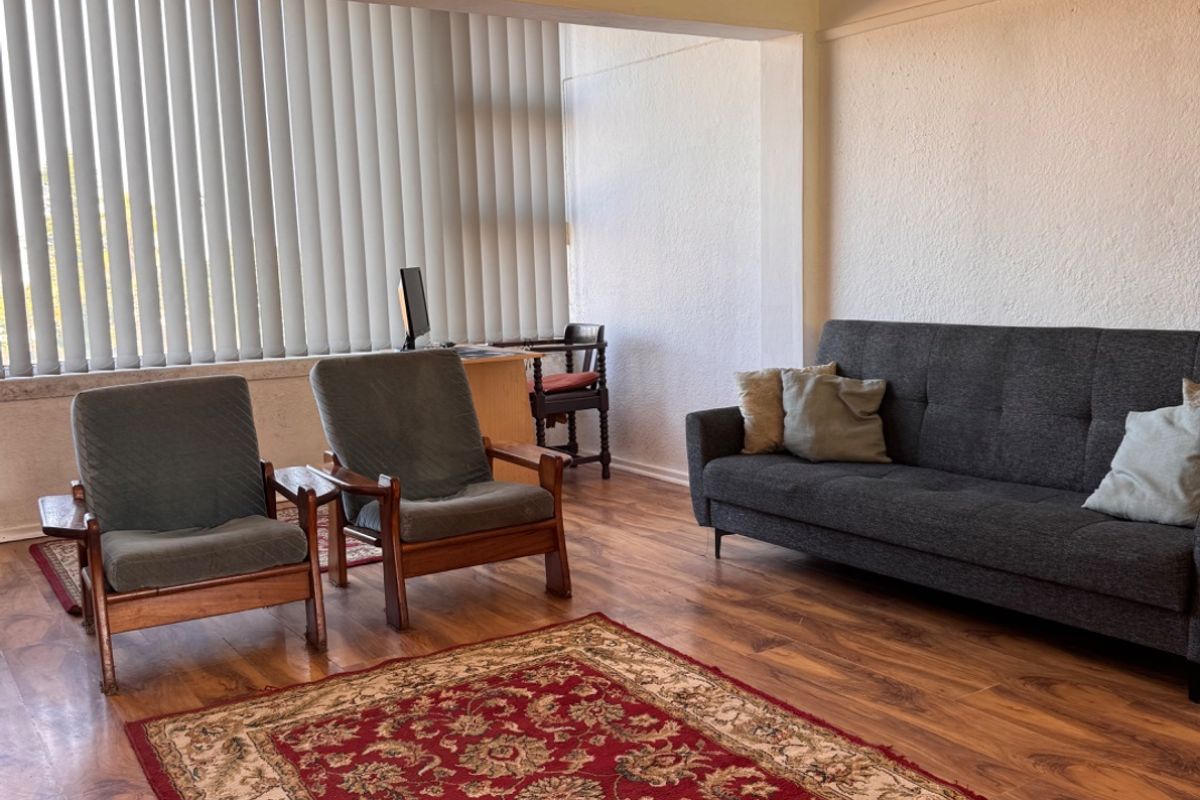 Spacious 2-Bedroom Apartment for rent in Sought-After Boston Bellville  - Photo 4