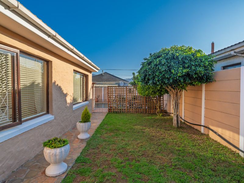 A Much-loved family home with Future Business Zoning Potential  - Photo 5