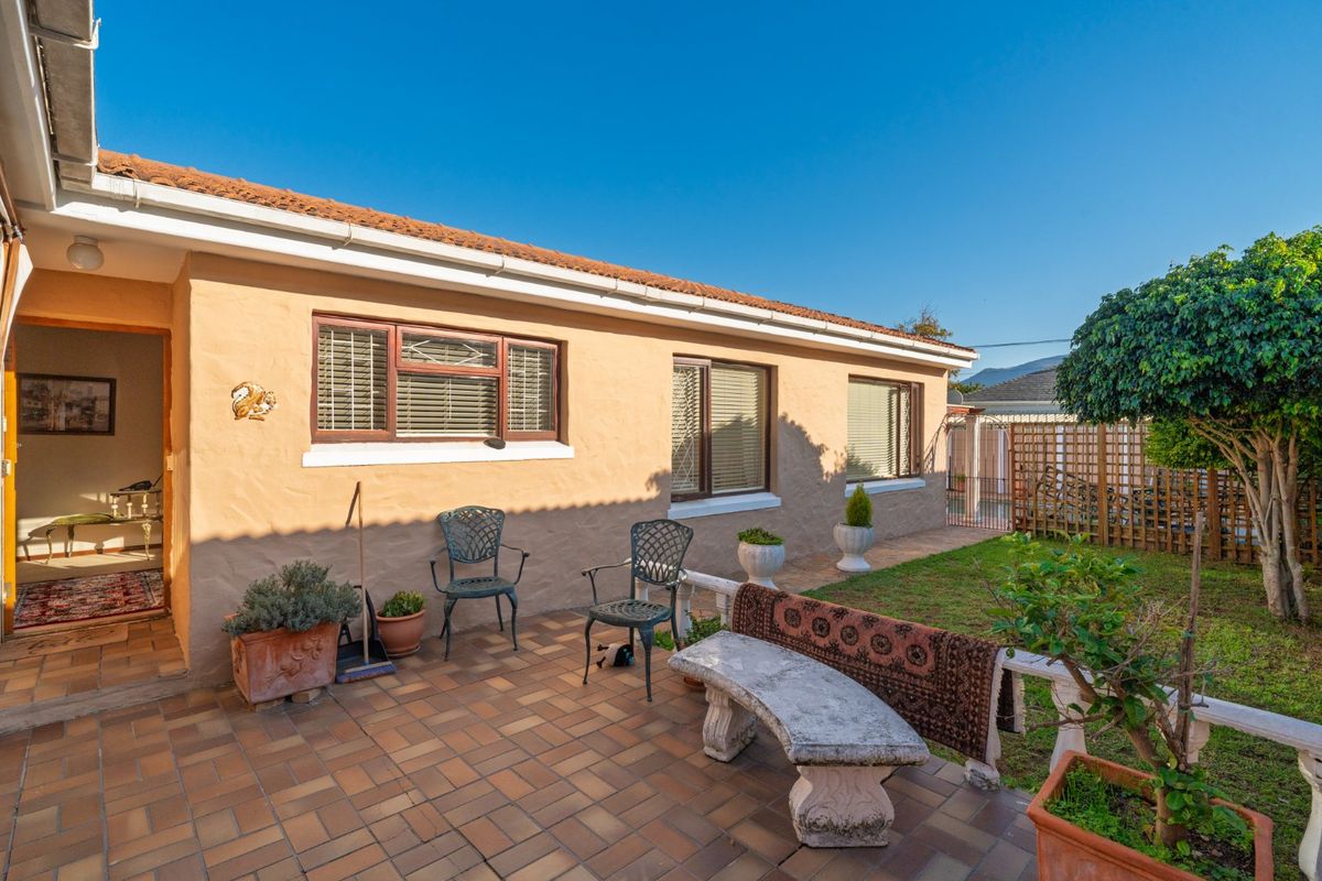 A Much-loved family home with Future Business Zoning Potential  - Photo 2