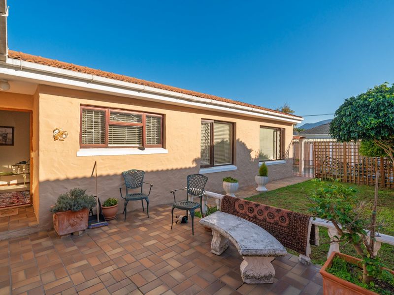 A Much-loved family home with Future Business Zoning Potential  - Photo 3