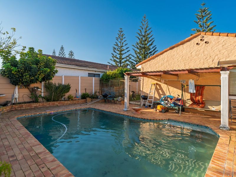 A Much-loved family home with Future Business Zoning Potential  - Photo 8