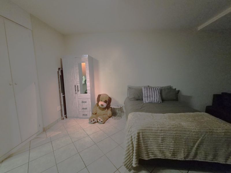Comfortable, low- maintenance living!! - Photo 6
